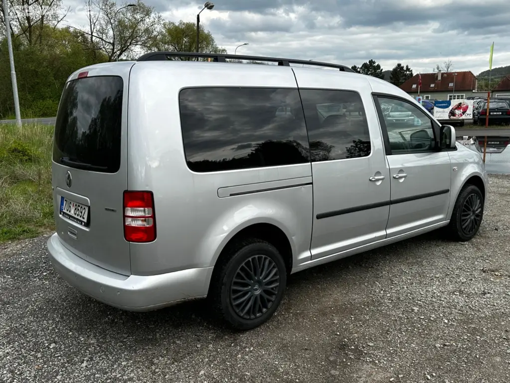 VW Caddy Maxi 2.0CNg, r.2014,Čr,serviska, Odpocet - fotka 3