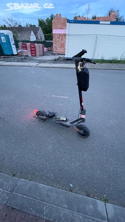 Koloběžka Xiaomi scooter ULTRA 4 2024