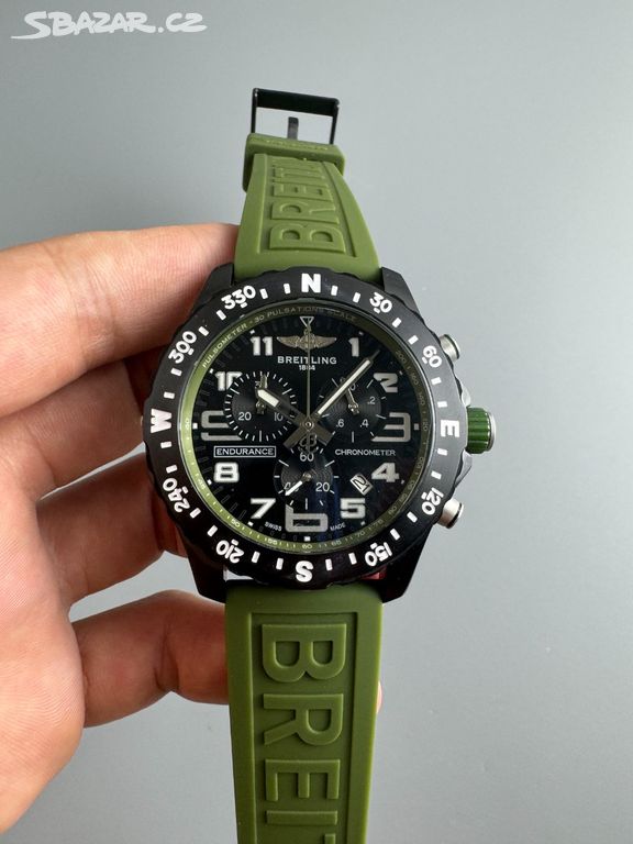 Pánské hodinky Breitling Endurance PRO Green
