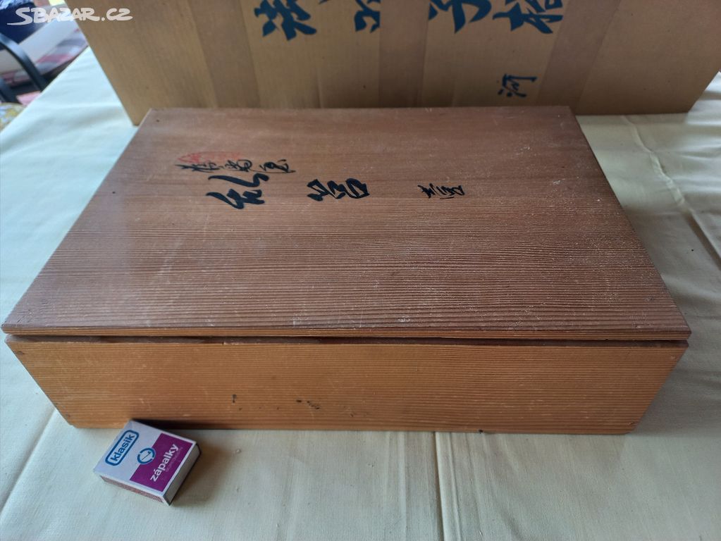 dřevěné krabice Japan