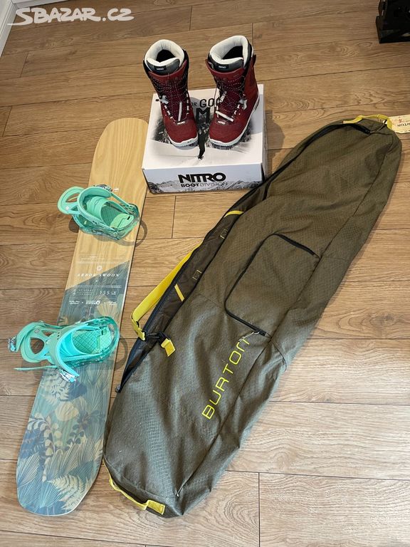 Komplet set snowboard + vázání + obal + boty