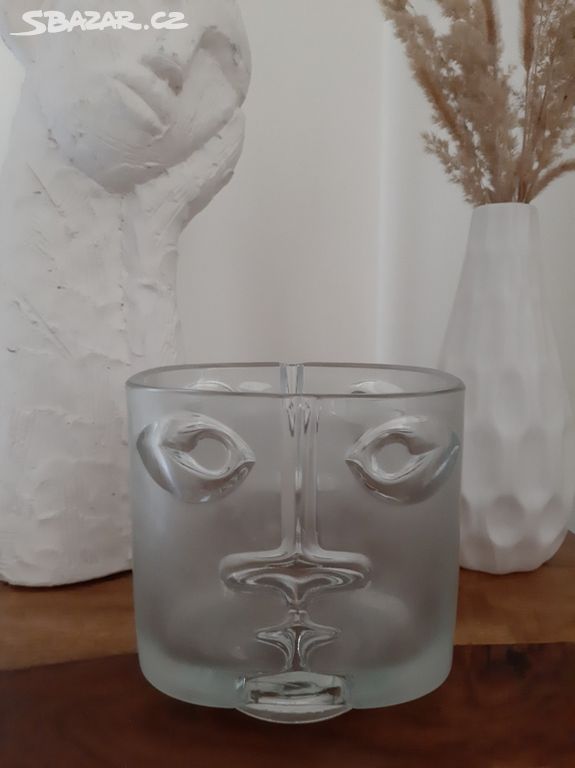 Váza z lisovaného skla - Adolf Matura, Libochovice