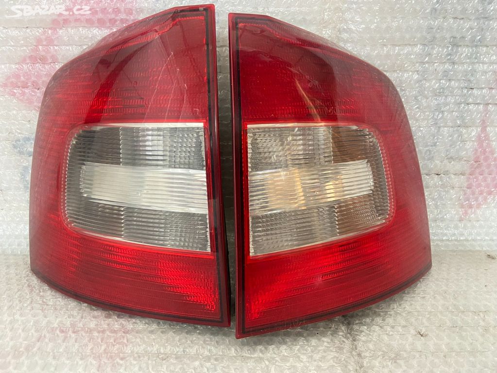 Zadní světla Škoda Octavia II kombi facelift