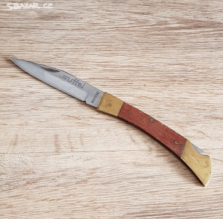 Skládací nůž Suffel.  Délka 10cm.