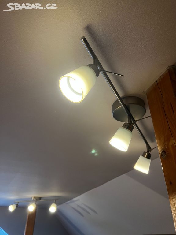 3bodové stropní osvětlení vč úsporných LED žárovek