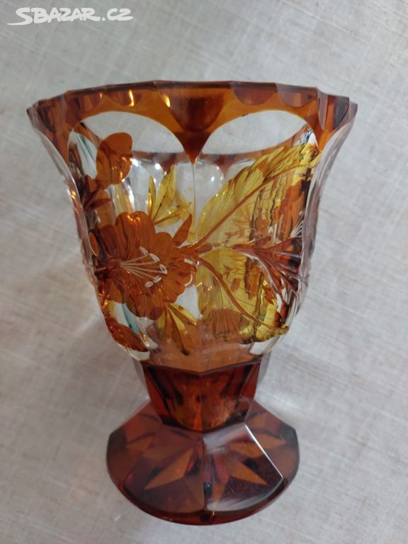 Váza z ambrového skla, art deco