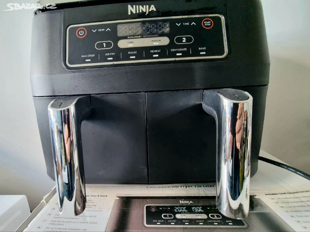 Horkovzdušná fritéza Ninja Foodi Air Fryer AF300