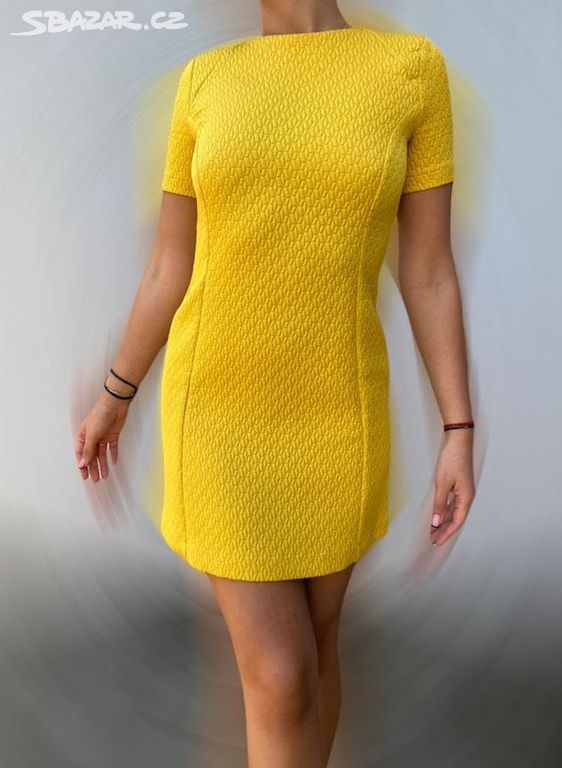 Nové žluté pouzdrové mini šaty Orsay