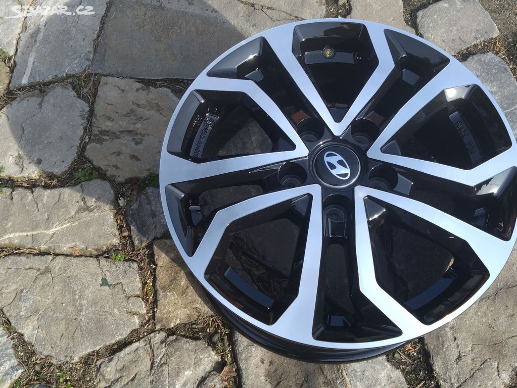 prodám nová al kola 16 5x114,3 na HYUNDAI