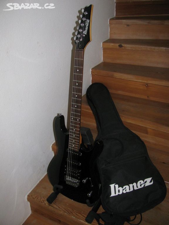 Kytara IBANEZ GIO -černá + Obal