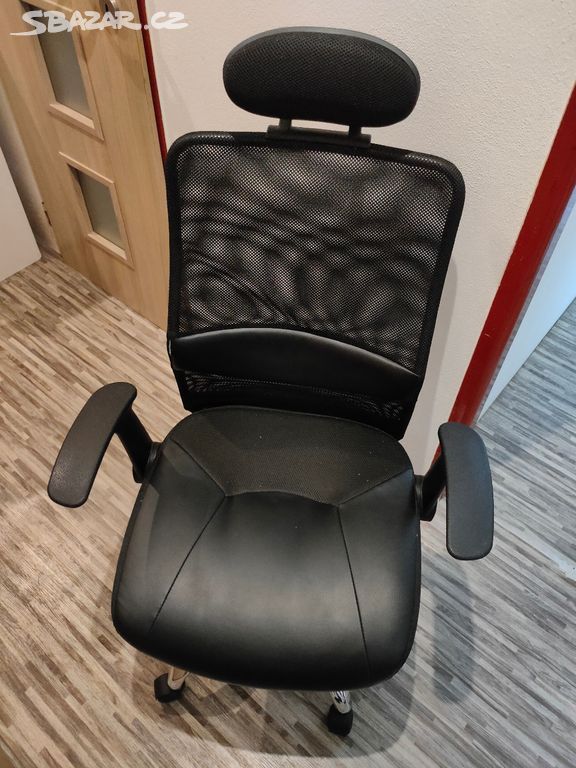 Kancelářská židle, nová, nevhodný dárek