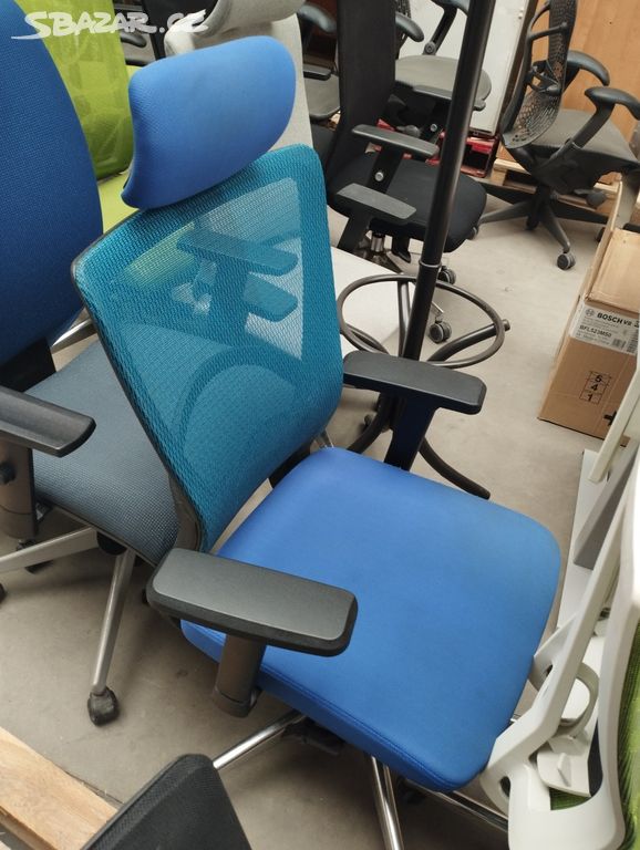Kancelářské židle různé tipy
