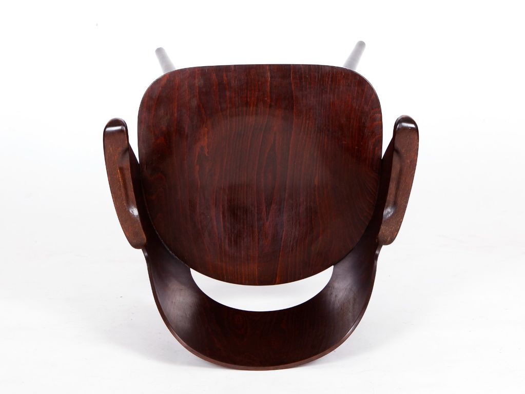 [ 4150 ] O. Heardtl, ikonická židle s područkami.