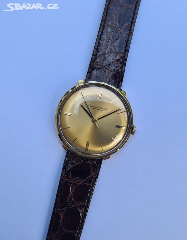 Zlaté náramkové hodinky IWC Schaffhausen 18K