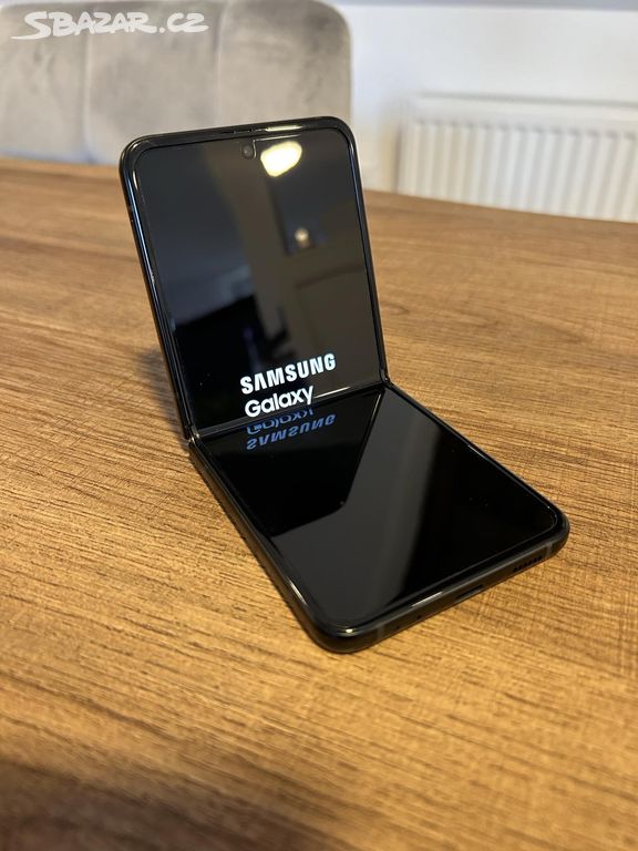 Telefon Samsung Galaxy Z flip 3 5G