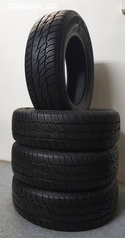 4x -- 195/65 R15 Zimní pneu Matador SibirSnow MP92