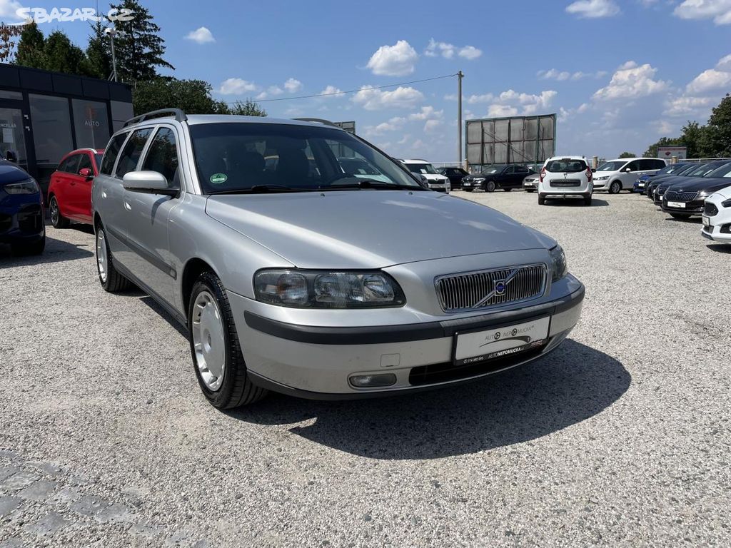 Volvo V70, 2.4 i 103 KW Tažné