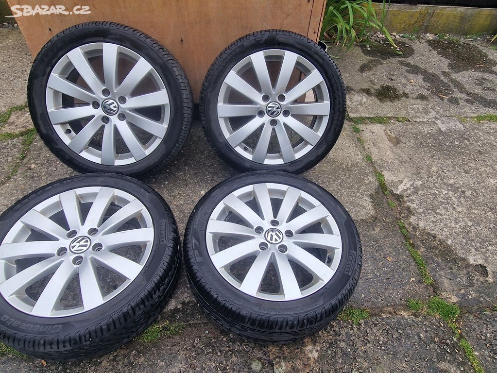 Kola / Alu lité disky / sada VW Golf VII 17" Org.