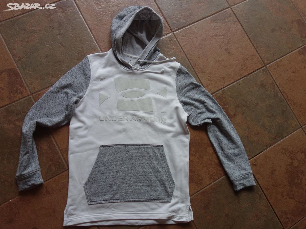 mikina UNDER ARMOUR vel S/M