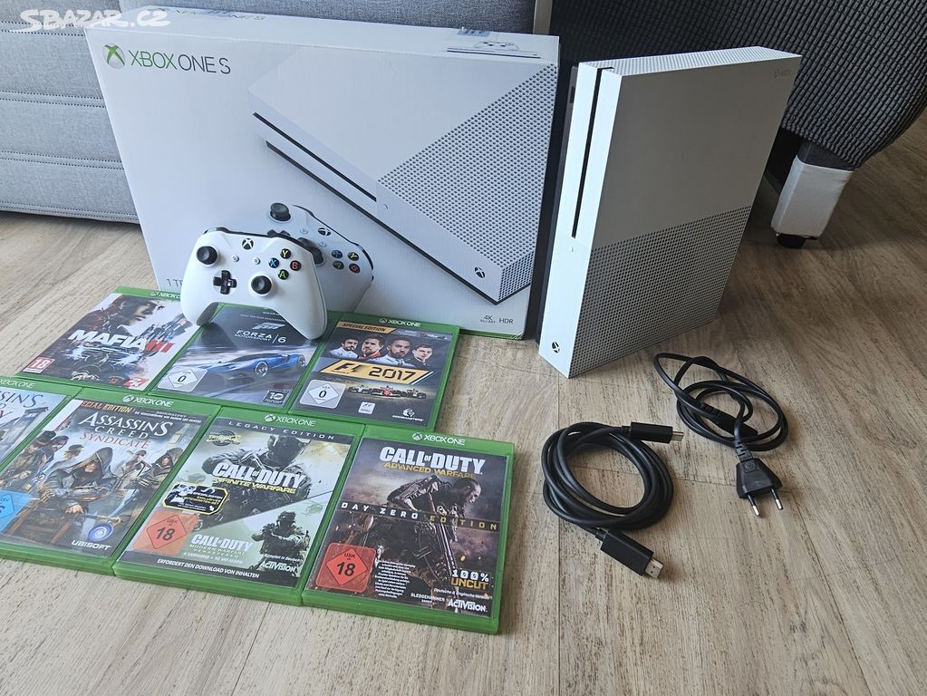 XBOX ONE S 1 TB s mechanikou, jako nový, mnoho her