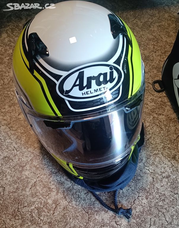 Moto přilba Arai Helmet profile v ece r22-05