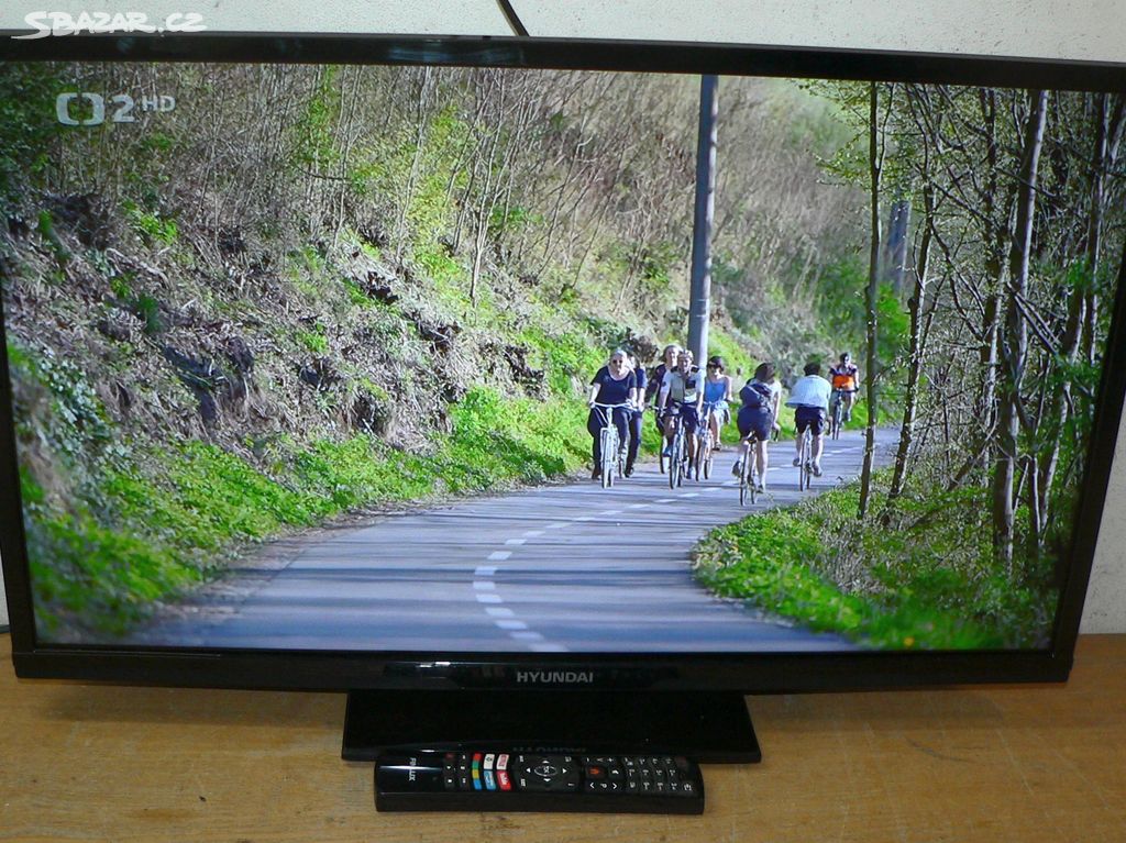 LED televize HYUNDAI 81cm (32 palců), DVB-T2