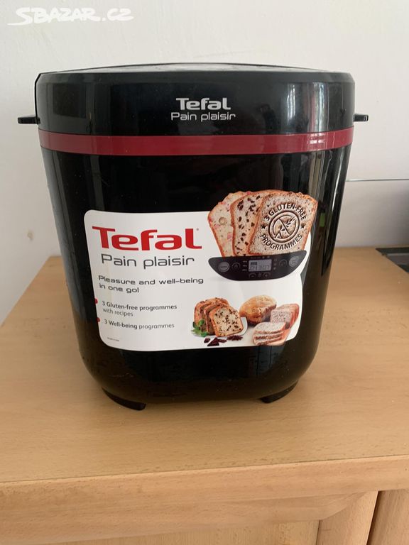 Domácí pekárna Tefal PF 220838