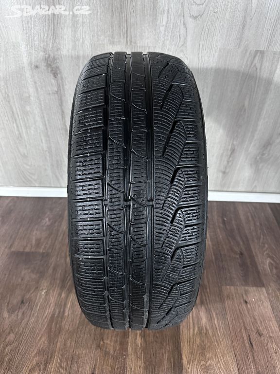 4x zimní runflat Pirelli Sottozero2 225/45/18 95V