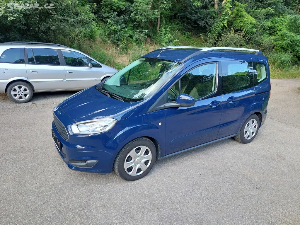 Ford Tourneo Courier 1.0i Ecoboost, rok 2016.. - fotka 2