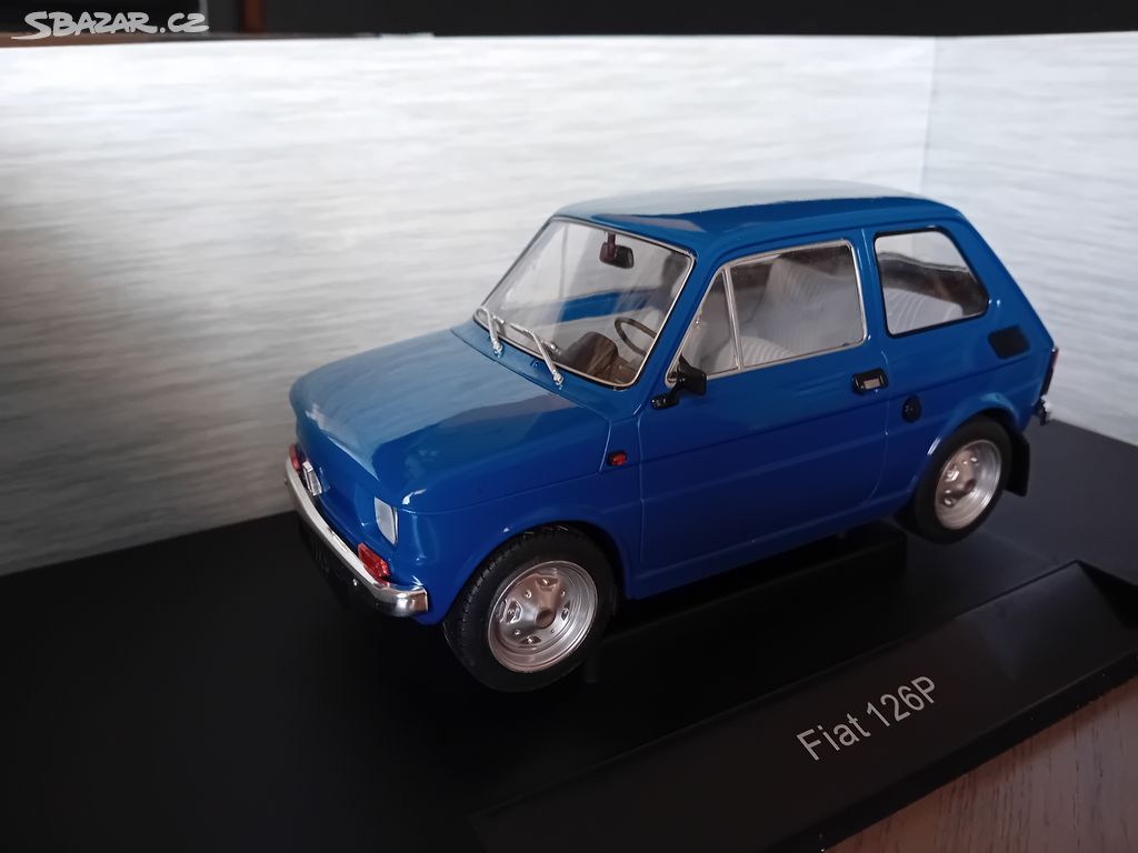 Fiat 126P   1:18  MCG