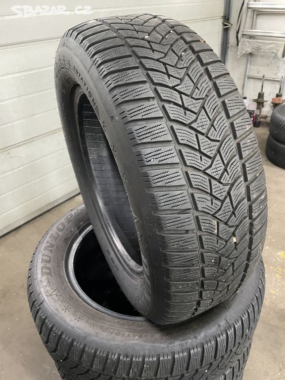 215/60 r16 Zimni pneu dunlop Č.764