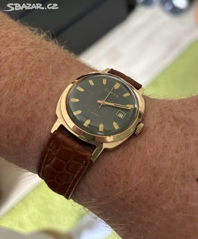 Mechanické vintage hodinky Slava Gold case