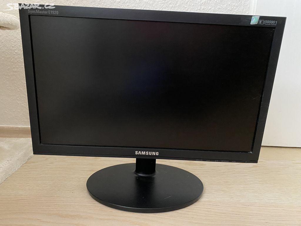 Samsung monitor 19 model E1920N s redukcí HDMI