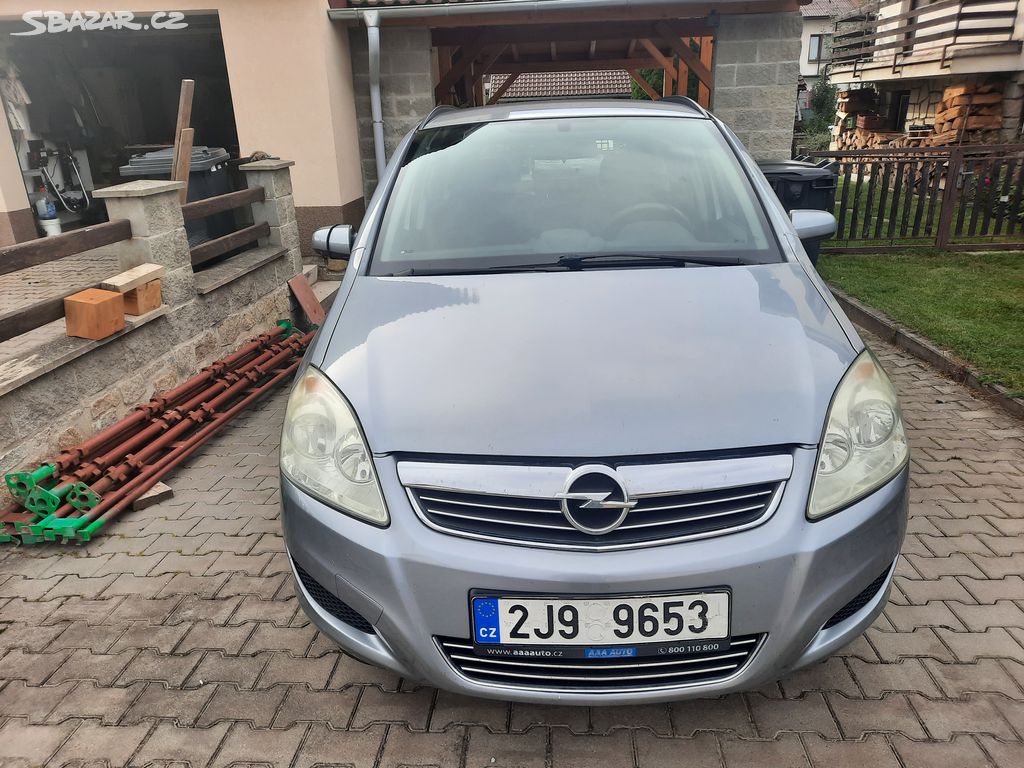 Opel Zafira 1.7 CDI, ČR, 176 tis. km