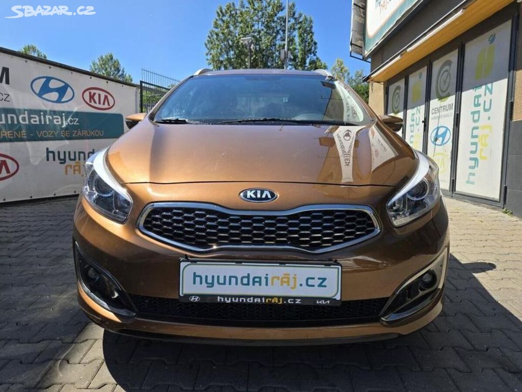 Kia Cee´d 1.6-KAMERA-NAVI-KLIMA-ZÁRUKA