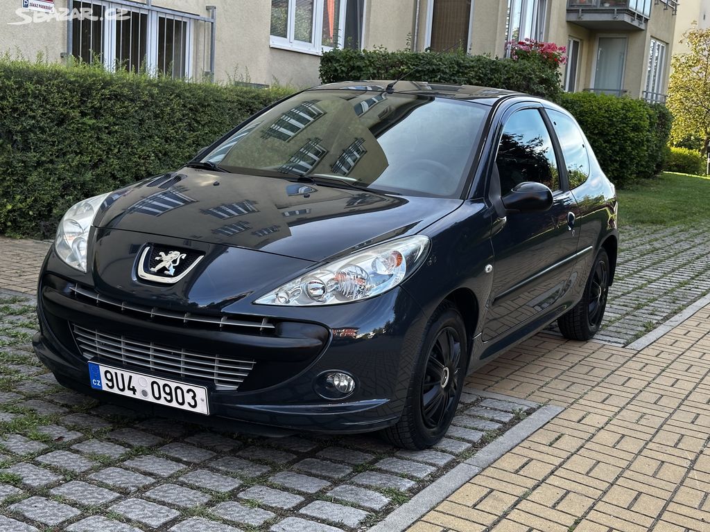 Peugeot 206 + 1.1 44kW 1. Maj Najeto 93tis. km