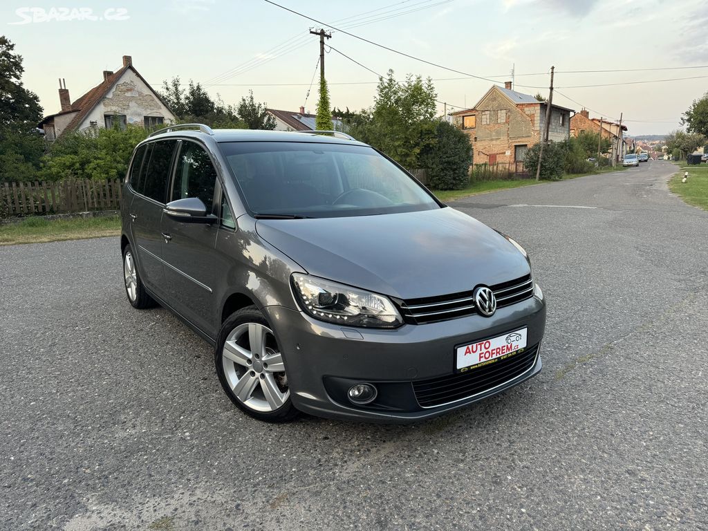 Volkswagen touran 2.0 tdi 103 kwDsg7 míst bixenon