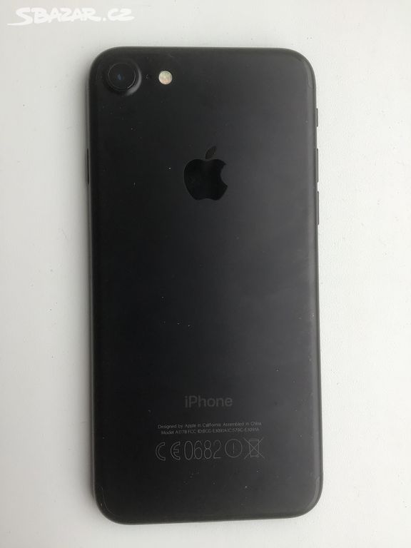 iPhone 7, 32 GB