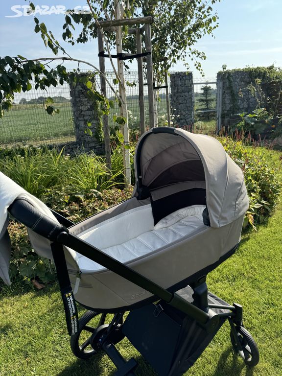 Cybex Priam Lux Carry Cot hluboká korba (2023)