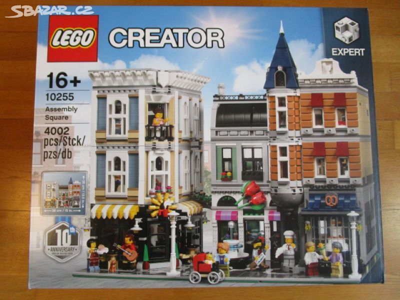 LEGO CREATOR EXPERT 10255 Shromáždění na náměstí