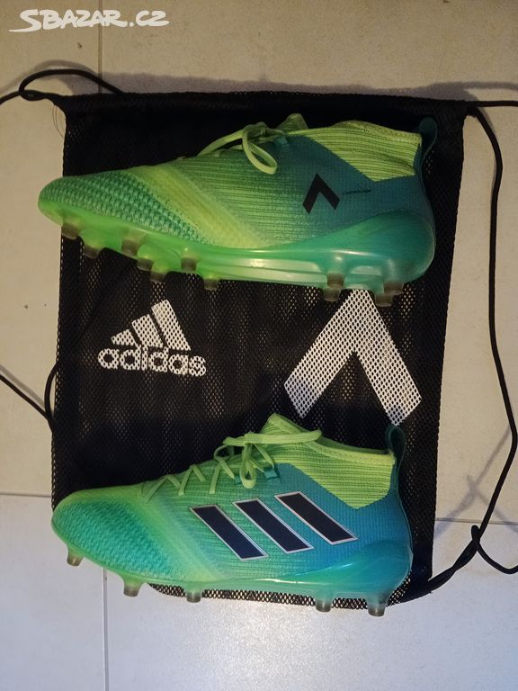 Nepoužité kopačky Adidas