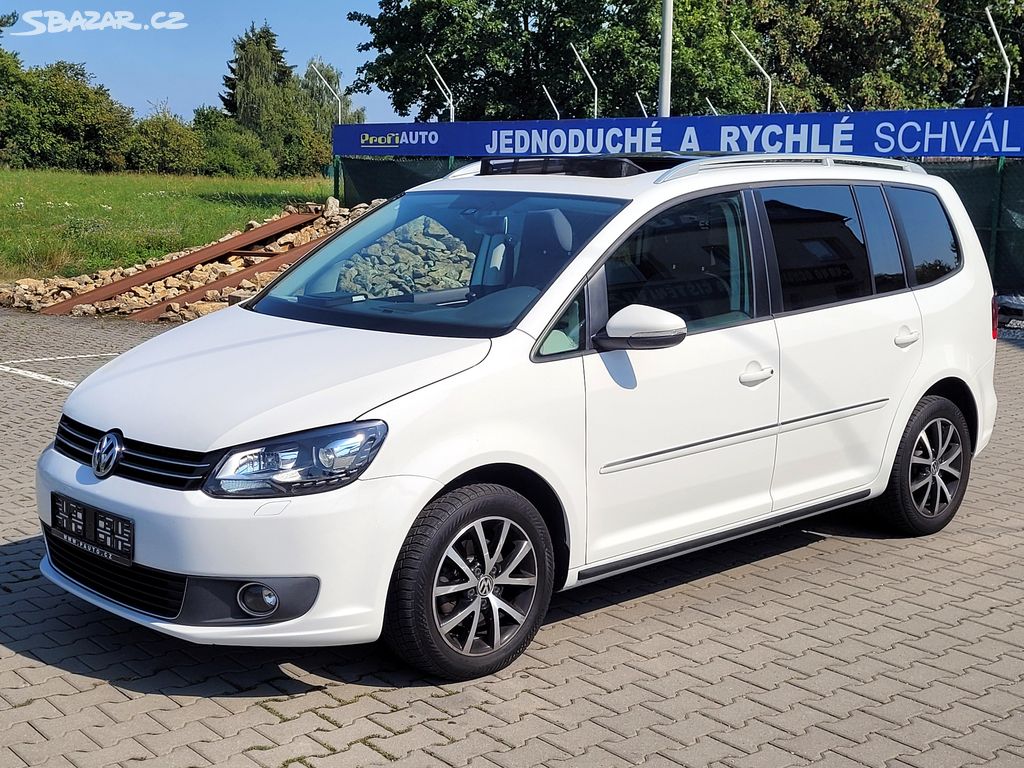 Volkswagen Touran 1,4 TSI DSG Highline, NOVÉ ROZVO