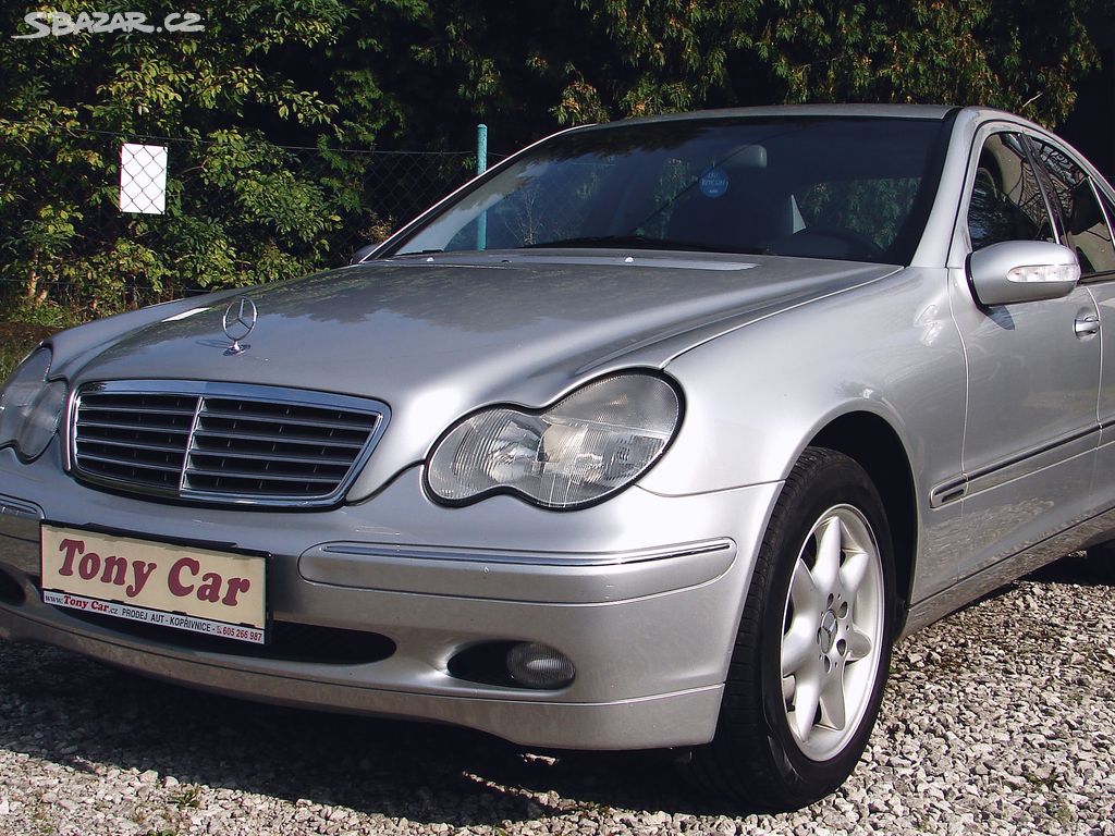 Mercedes-Benz C 200K 163PS Elegance 6-rychl-ZADÁN!