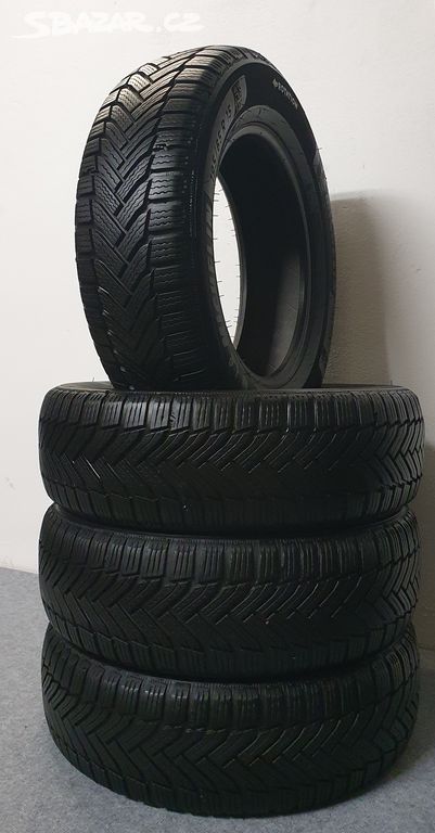 4x -- 195/65 R15 Zimní pneu Michelin Alpin 6 --