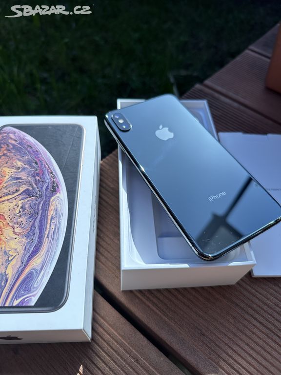 iPhone Xs Max 64gb Vesmírně šedý