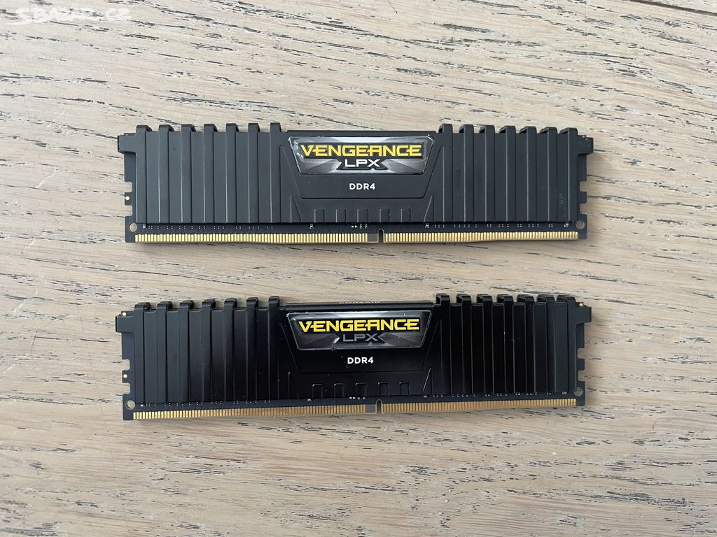 Corsair LPX Vengeance 32GB DDR4 3200MHz CL16