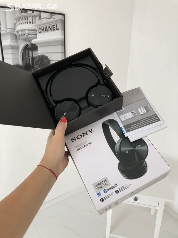 Sony MDR-ZX330BT bezdrátová sluchátka s mikrofonem