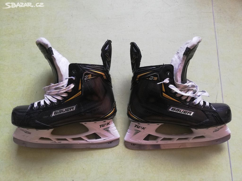 Hokejové brusle Bauer Supreme 2S