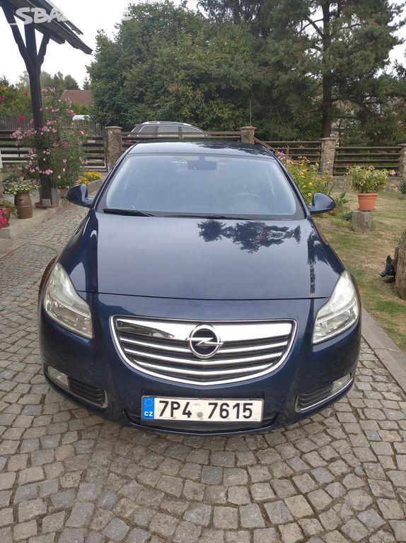 Opel Insignia 2,0cdti 96kw 2011