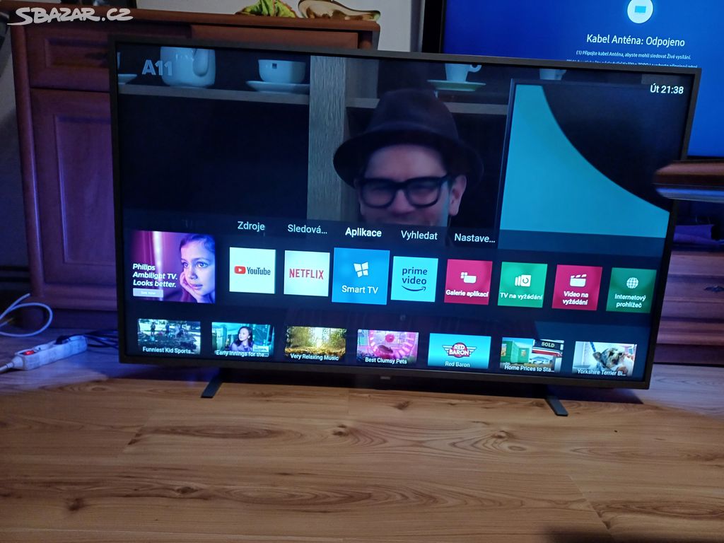 4K Smart TV Philips 55PUS6703-úhlopříčka 140cm